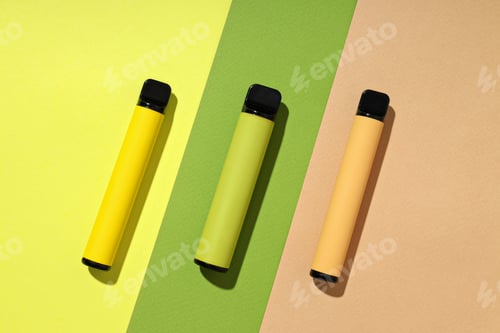 Preview: Three electronic cigarettes on a light background