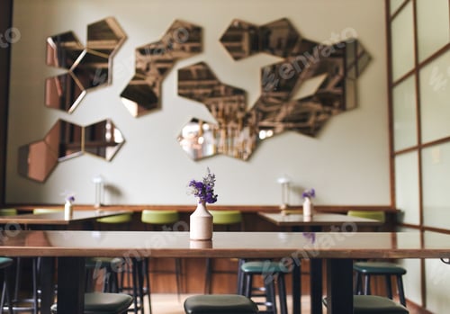 Preview: Empty table with vase in restaurant interior