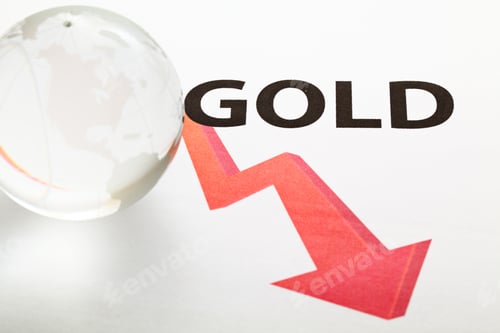 Preview: Global gold price drop concept