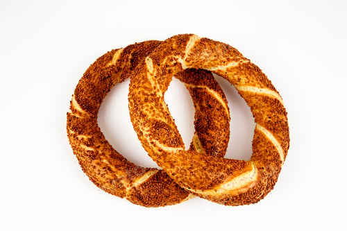 Preview: Turkish bagel simit on the white background