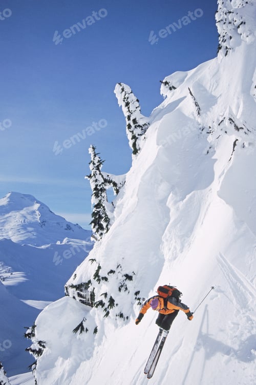 Aperçu: Skier on table mountain north cascades