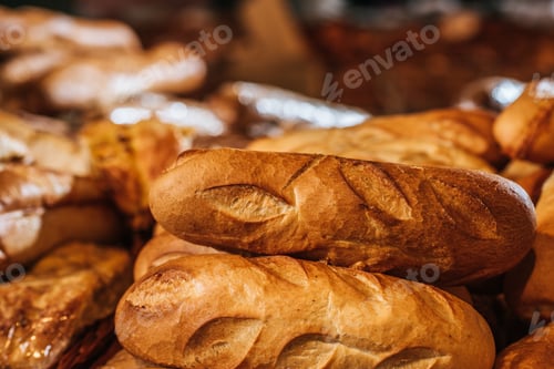 Preview: close up view of freshly baked bakery in supermarket