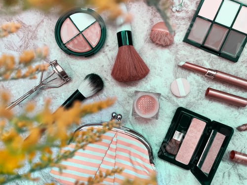 Preview: Cosmetic products for make up flat laid