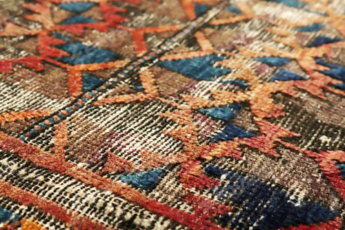 Preview: Textures and patterns in color from woven carpets