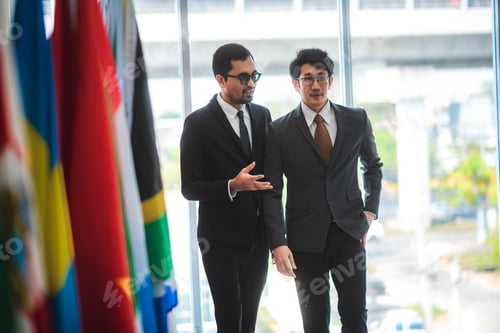 Preview: smart Asian businessman in suit