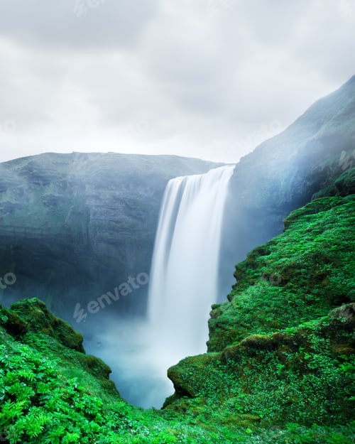 Preview: Famous Skogafoss waterfall