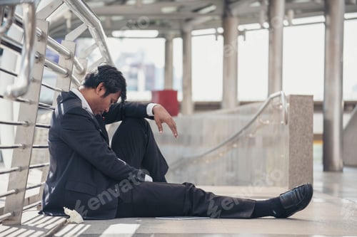 Preview: Unemployed Jobless People Crisis who Recession, Stress and lose job. Despair office People