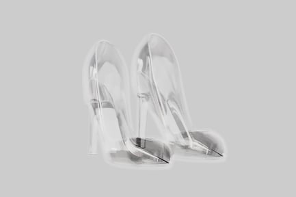 Preview: Invisible high heel shoe