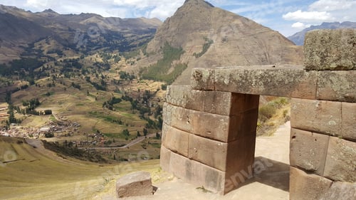 Preview: Ancient ruins in the archaeological park of Pisac in Peru