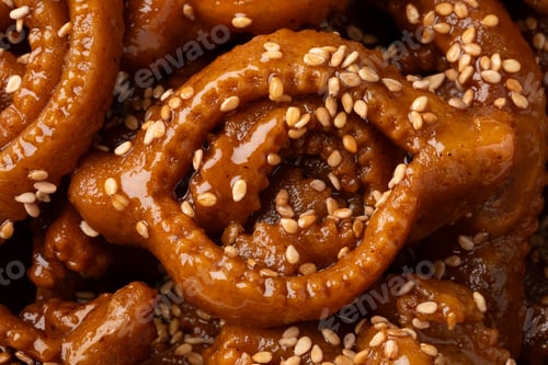 Preview: Traditional Moroccan fresh baked chebakia for Ramadan close up full frame