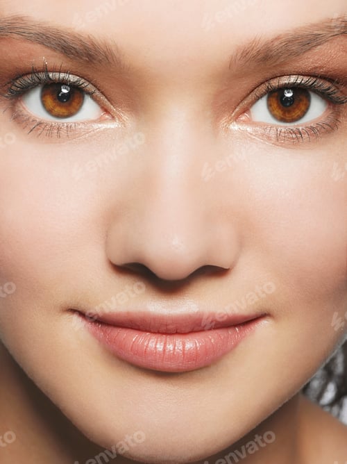 Preview: Close up of young woman's face