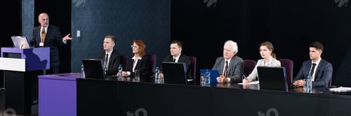 Preview: Politicians discussing during conference in european parliament