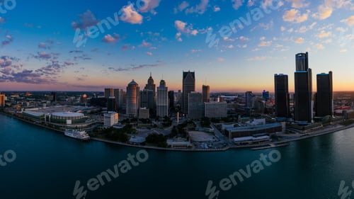 Preview: Detroit River View