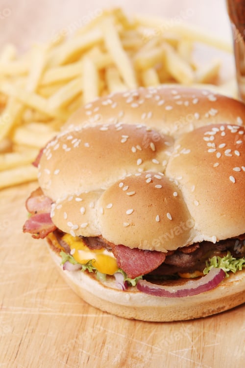 Preview: Big burger and chips