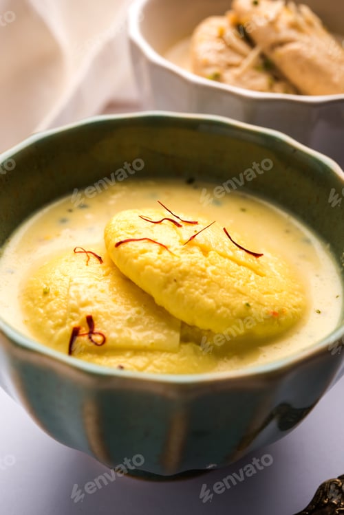 Preview: Ras malai or rossomalai