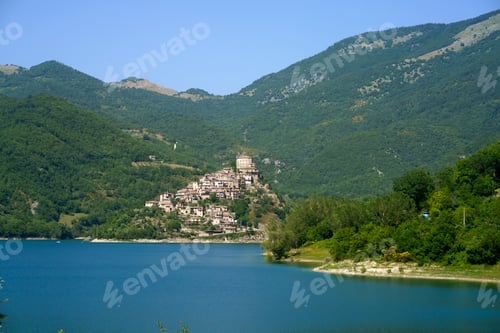 Preview: Turano lake, in Rieti province, Lazio, Italy
