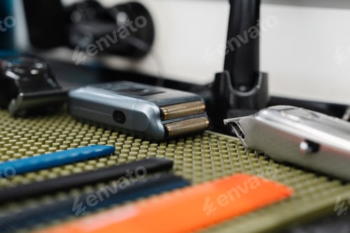 Preview: Barber tools.