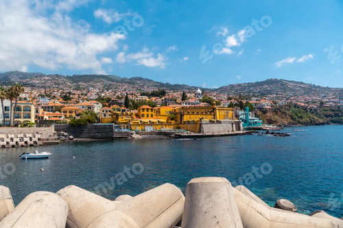 Preview: View of Forte de Sao Tiago fort on Funchal beach in summer. Madeira