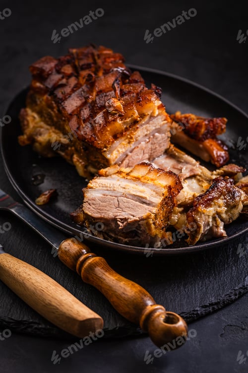 Preview: Delicious and juicy prepared pork belly with crispy skin
