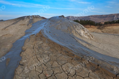 Preview: mud volcanoes In Buzau, Romania