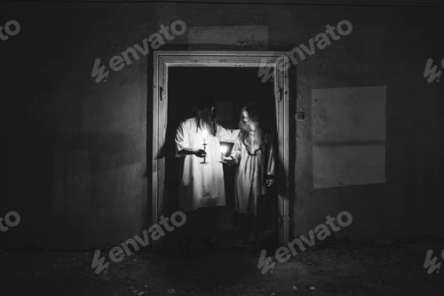 Vista previa: Fantasmas aterradores en casa encantada