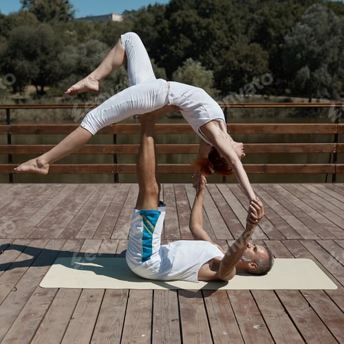 Preview: Healthy couple in yoga position
