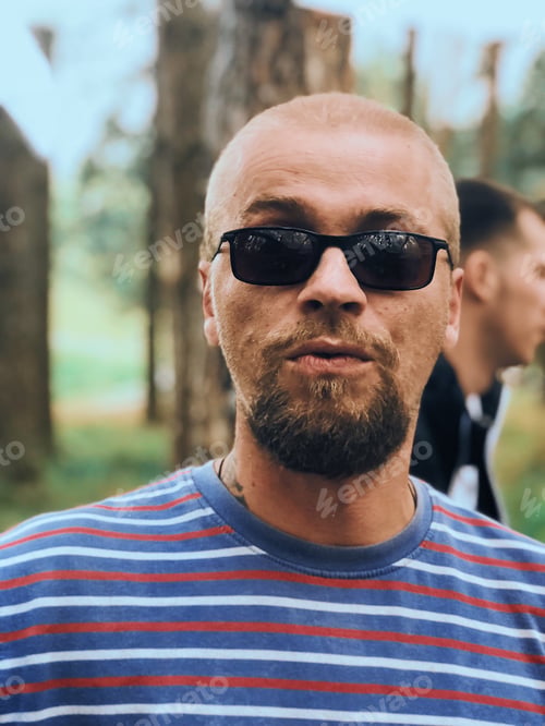 Preview: Beard man outdoors portrait