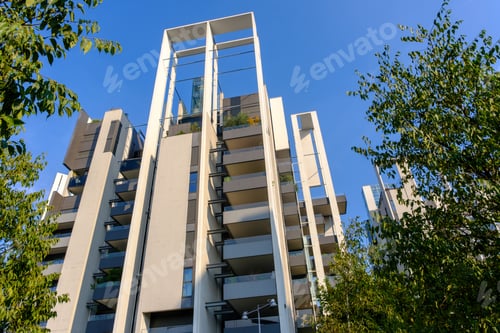 Preview: Modern residential buildings at Portello park in Milan, Italy