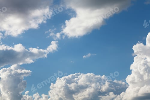 Vorschau: Sonniger Himmel mit Wolken