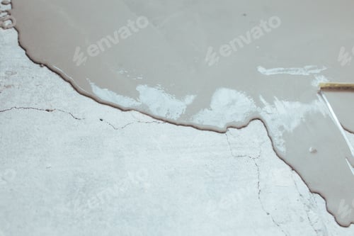 Preview: leveling the floor with a plaster screed
