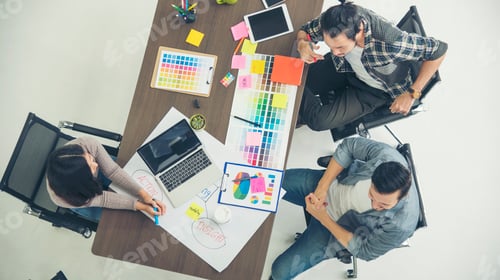 Preview: Diversity multiethnic group of business people brainstorming and working together.