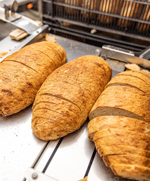 Preview: Sourdough bread slicing