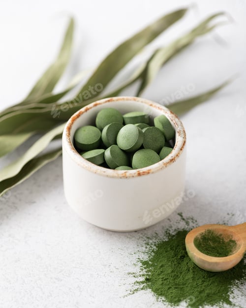 Preview: Chlorella pills and powder