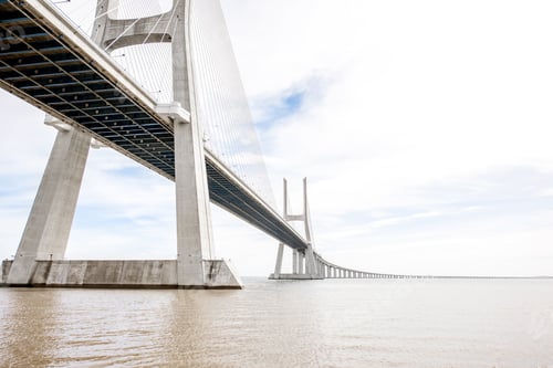 Preview: Vasco da Gama bridge in Lisbon