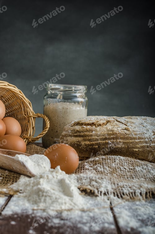 Preview: Home baked bread from sourdough rye