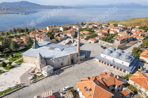 Preview: Drone photos of Konya Beyşehir historical Esrefoglu Mosque