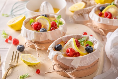 Preview: Sweet New York cheesecake flavored with lemon and cheese.