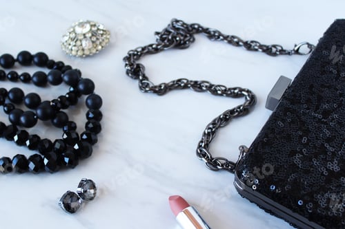 Preview: Fashion objects