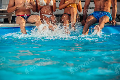 Preview: Relaxing by the pool