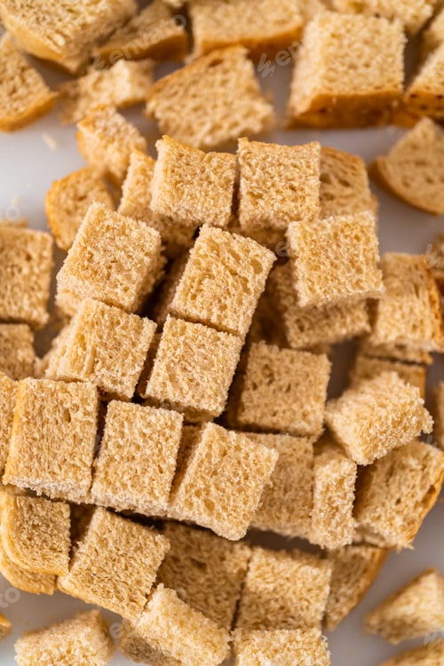 Preview: Croutons