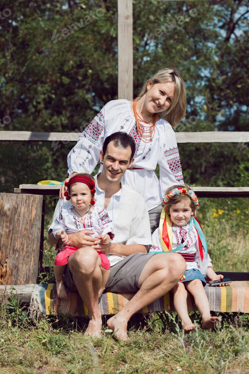 Preview: Ukrainian family at the outdoor