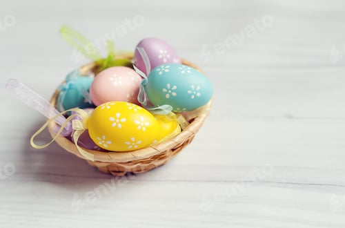 Preview: Easter eggs
