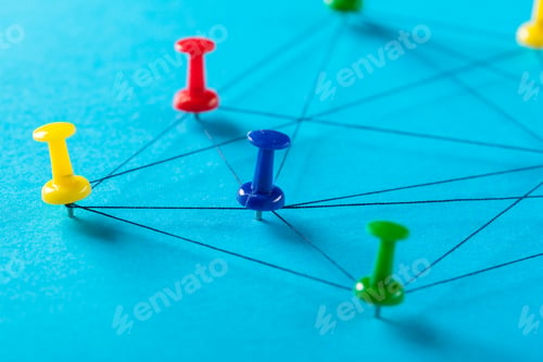 Preview: Network with pins