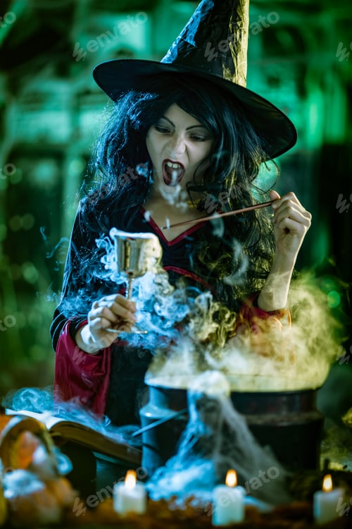 Preview: Magic Potion In The Goblet