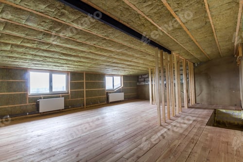 Preview: Construction and renovation of big light spacious empty room with oak floor, walls and ceiling