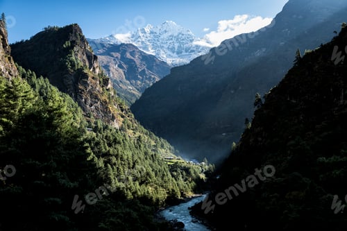 Preview: Nepal, Himalaya, Khumbu, Everest region, Phakding
