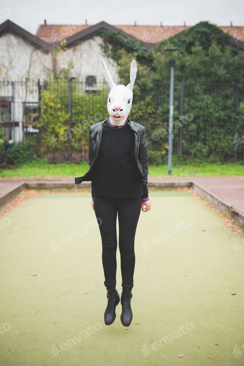 Preview: rabbit mask woman
