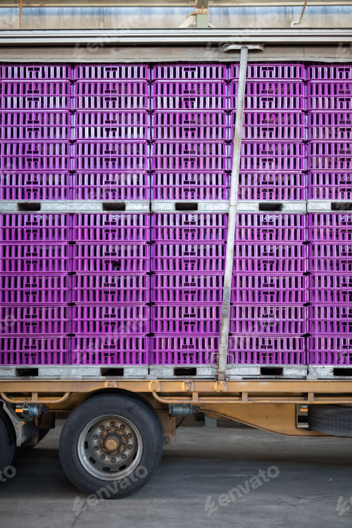 Preview: Truck crates