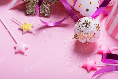 Preview: card with christmas decoration in pink background