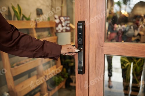 Preview: Female Customer Opening Door
